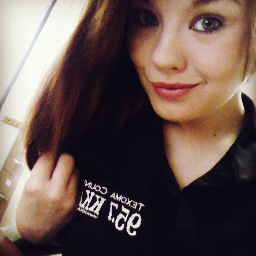SamVSRadio's tweet photo. Finally got my official #KKAJ attire today! #feelingfancy #radioswag http://t.co/Bl7ohYYZ29