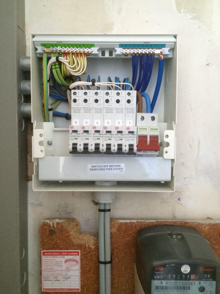 wiremann1's tweet image. “@ArcbrightElec: Metal Consumer Unit Installed to #amendment3 thanks to @ShipElec for supplying! http://t.co/T9g6NRVIB3”
