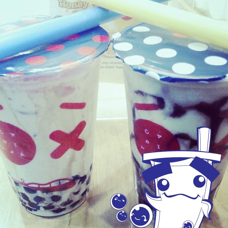 capitalteanow's tweet photo. Selamat siang!
Sambil nungguin istirahat makan siang, yuk minum Capitea! #capitea #milktea #bubbletea http://t.co/gMSfPXwLQU