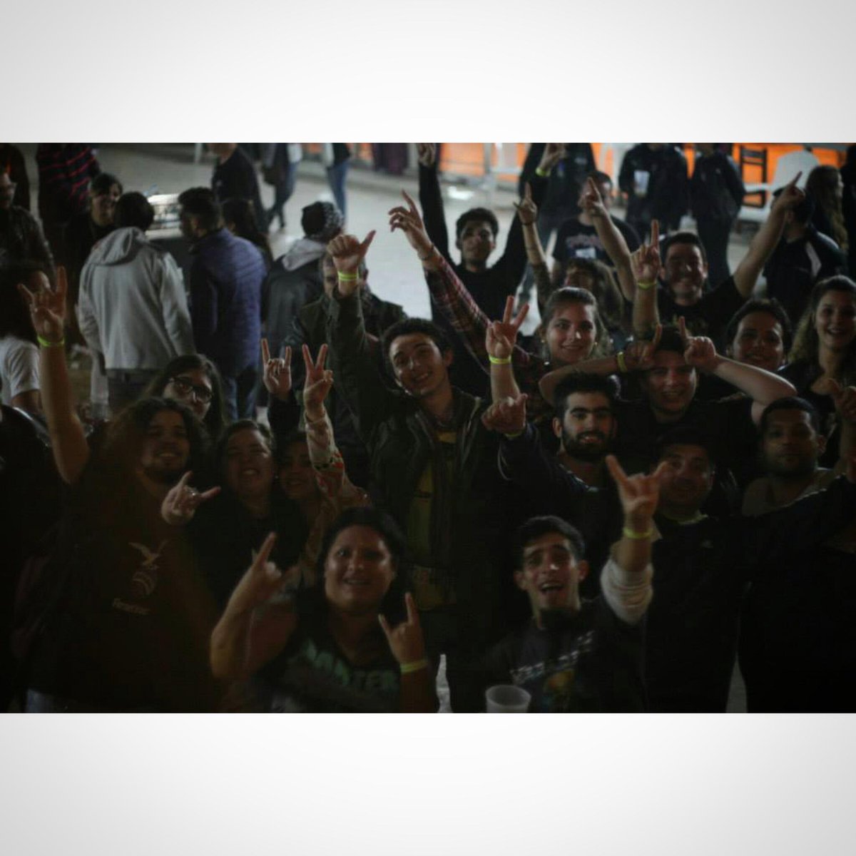 jiprialis's tweet photo. Si esto no es el rock... ¿El rock dónde está?
#MotoEncuentro #RockAndRoll #Jack #AcDCTributo http://t.co/NatRwEixdy
