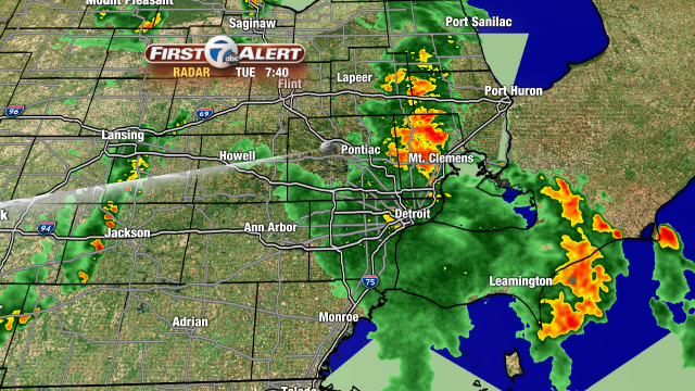 rexroth7wxyz's tweet photo. NO WARNINGS NOW but heavy rain and gusty wind in Macomb Co. moving NE at 45mph.
Storm watch until 10pm.
#backchannel http://t.co/z7nhPGGnJn