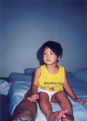 AfganismeFamily's tweet photo. ayo guys terus pakai hastag buat ucapin afgan :D #26thAFGAN #AfganDay http://t.co/e9VwfEiTib