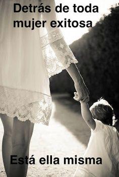 directoriodmama's tweet photo. Somos mujeres, somos exitosas. http://t.co/Fg038j0WWp