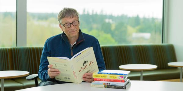 BusinessInsider's tweet photo. 15 books by billionaires that will teach you how to run the world http://t.co/kLrzruggiw http://t.co/qnRUlFeNZG