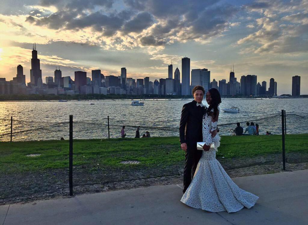 PromPics015's tweet photo. Looking a lot like a dream wedding 😭😊😍😉 http://t.co/Z0yMDTKnjU
