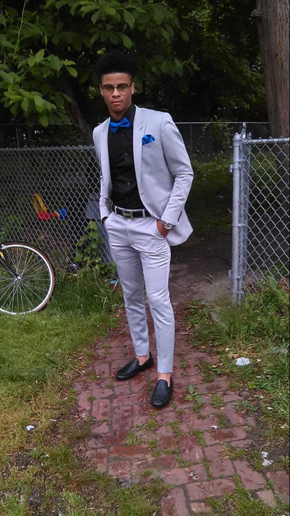 thehighprom's tweet image. Some of the young men from Chester prom #SLAYED 🔥 #ChesterProm #ShutItDown 😍😍