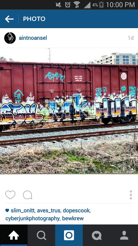 Markalot1991's tweet photo. Getting benched twice in one day..
#Mkae http://t.co/Nf4iCuV8jA