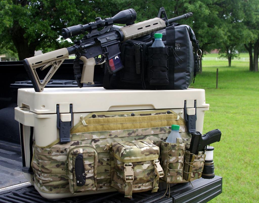 BisonCoolers's tweet photo. RT #tactical fans! Check out our @highspeedgear Tactical Cooler Panel #madeinusa #tacticooler https://t.co/rPBj8afnps http://t.co/NZ33ht3plm