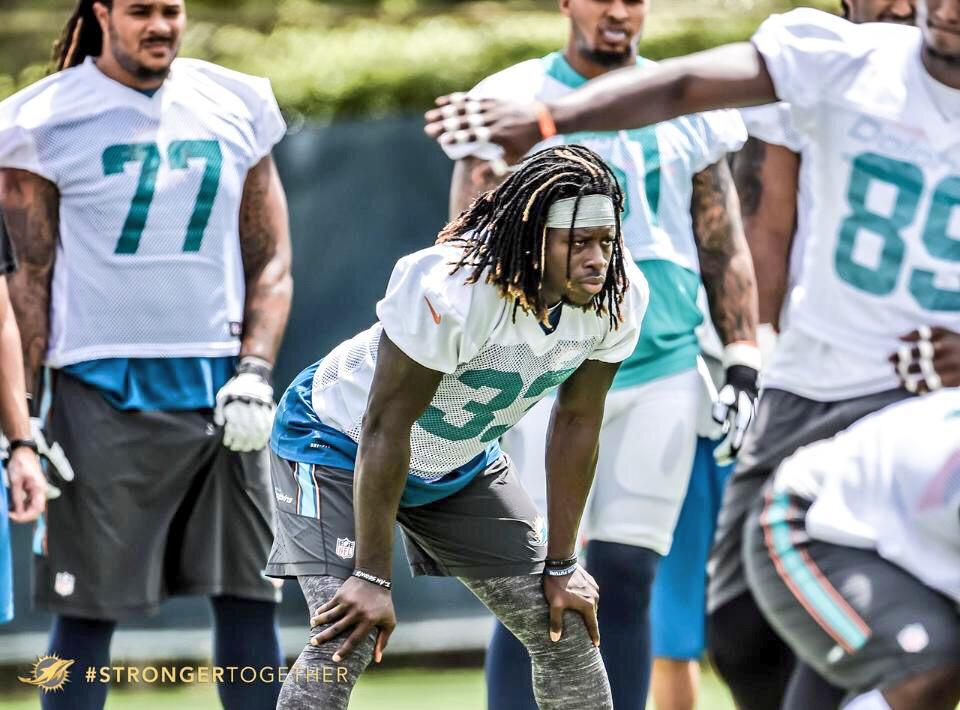 rudeboyfinesse's tweet image. OTAs. #StrongerTogether 🐬🙌🏾