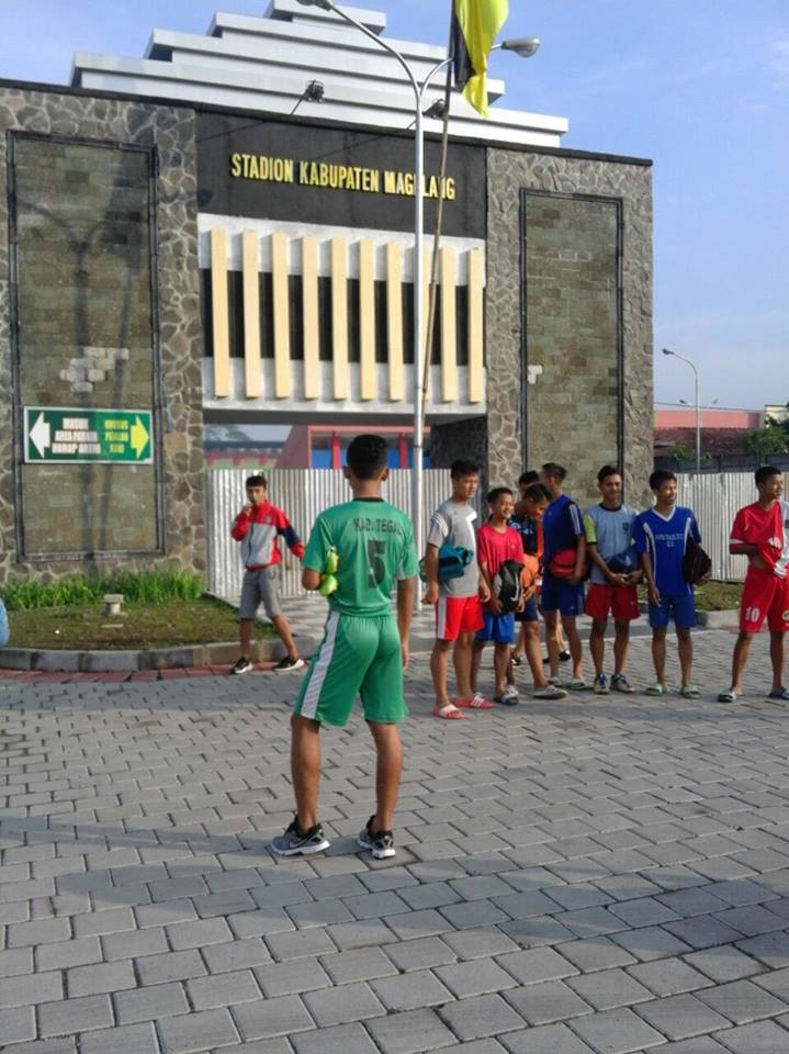 infotegal's tweet image. PERSEKAT lthn ringan prsiapn laga nanti sore dg tuan rumah PERSIKAMA MAGELANG dlm LigaRemajaU18Jateng2015. #Skaterz