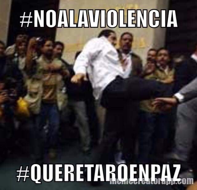 McCrown_Fish's tweet photo. El sr. #PanchoViolento le apuesta al caos, al miedo y bajo este contexto nos ofrece un #Queretaro de Fantasía! #Basta http://t.co/g3DLTu47ek