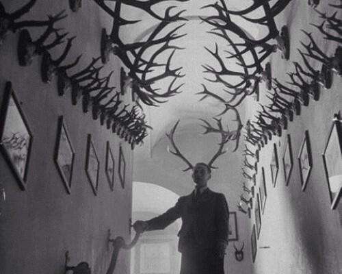 ClarissaYorke's tweet image. "como ta o namoro?" "ta bem"