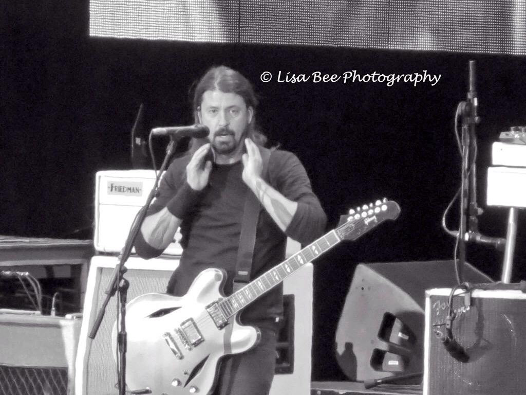lisabeephoto's tweet photo. A few photos taken @StadiumOfLight. @foofighters put on one hell of a show! #FoosAtSoL #Awesome #StillBuzzing http://t.co/GnvT7NYLNJ