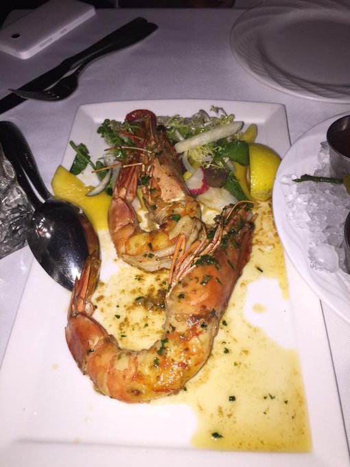 Madagascar garlic prawns 😫 I can't even take it !!! http://t.co/x7KBwMUcu3<a href="/tag/cleveland"class="tags"><span>#cleveland</span></a><a href="/tag/arabicdinner"class="tags"><span>#arabicdinner</span></a>