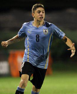 Jaimefmacias's tweet photo. Federico Valverde ya es jugador del Real Madrid. http://t.co/WQWvWNSPXk