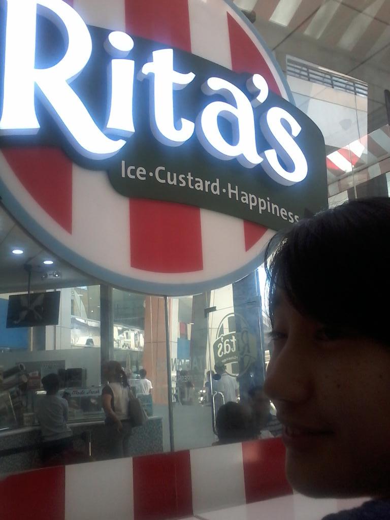 rsDAHILAN's tweet photo. RITAAAAAAA'S with @hakunamarthatha #MarthaDay http://t.co/ZAXXMZof0u