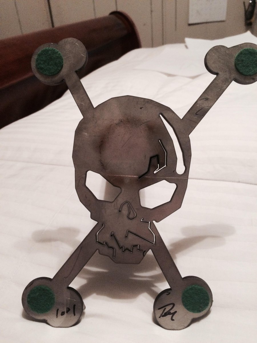 cloudsbongs's tweet image. here is some samples of the work we do