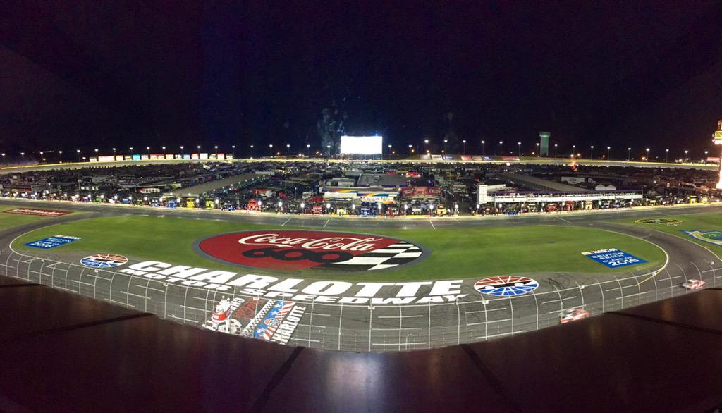 CocaColaRacing's tweet photo. It's a perfect night for @nascar! #CocaCola600 http://t.co/JaiuoJLMO9