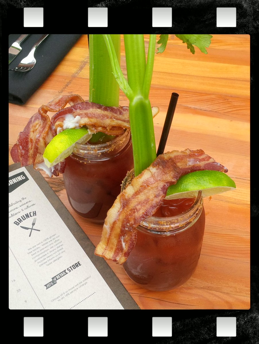 angelayy52's tweet photo. You are the ⭐ #maplebaconcaesar @EdibleCanada You are the ⭐! Just need a hunk of cheese+ bread chunk #all4foodgroups http://t.co/KaXkN2dLj9