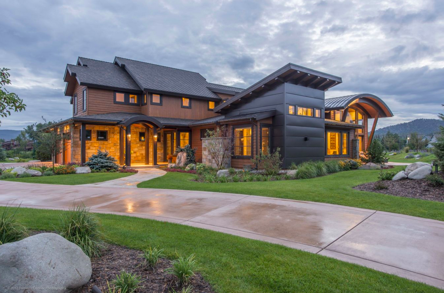 luxemagazine's tweet photo. These exteriors completed by @SolarGlass may just give you some renovation inspiration: http://t.co/U3EVrS0ocz http://t.co/swSOMHZijp