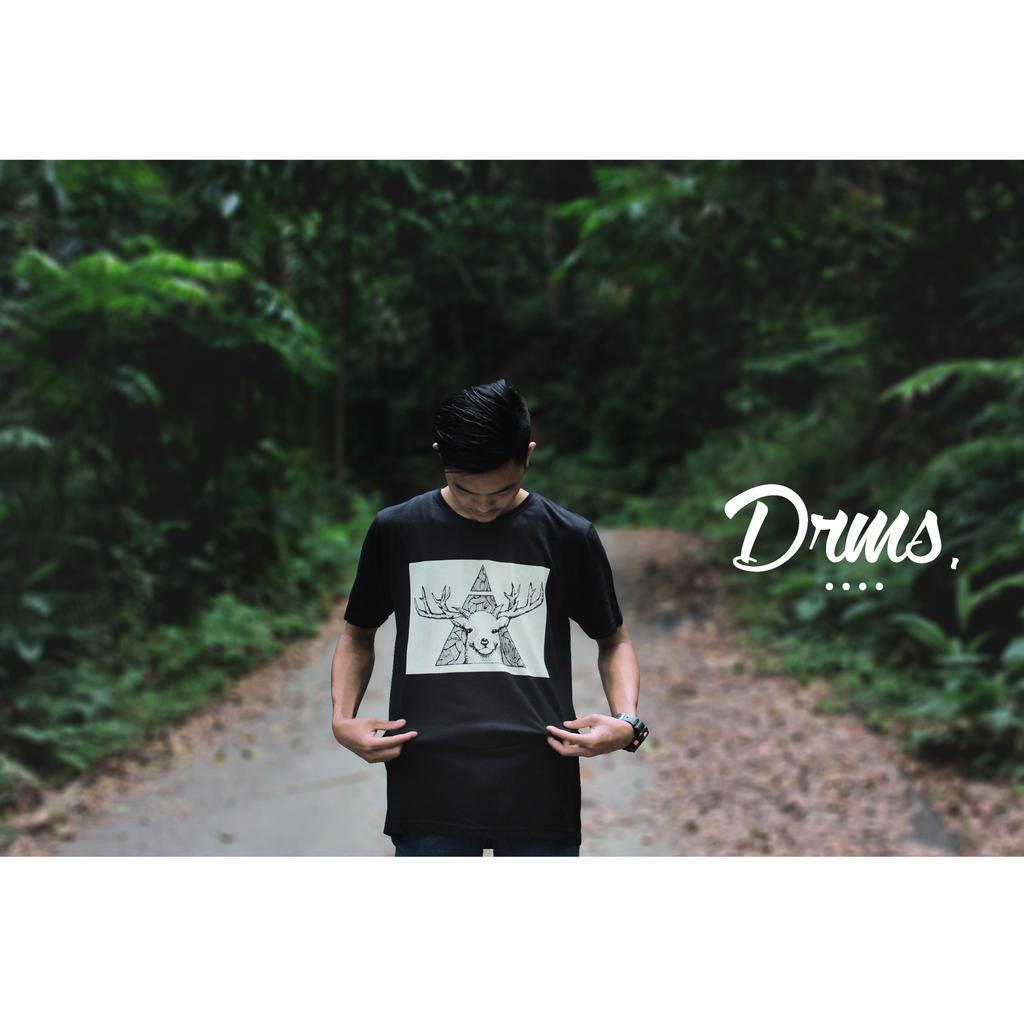 DAsramdani's tweet photo. #DRMS.  // tees  // Derr  // size M L  // idr 100k. http://t.co/z8DZLelyrq