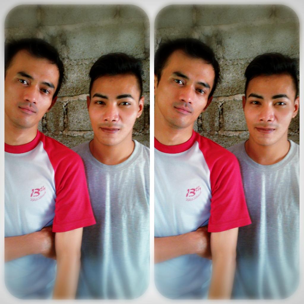 ideppdevi's tweet photo. GANTENGAN mana? DIA atau aku? Hahaha http://t.co/TbtzOy9OlD