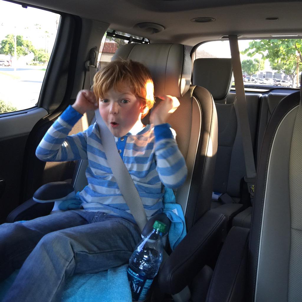 milesstart's tweet photo. My #excited face for #roadtrip to #beach #lovelife #livelife #behappy http://t.co/qFfT8Yr5HZ
