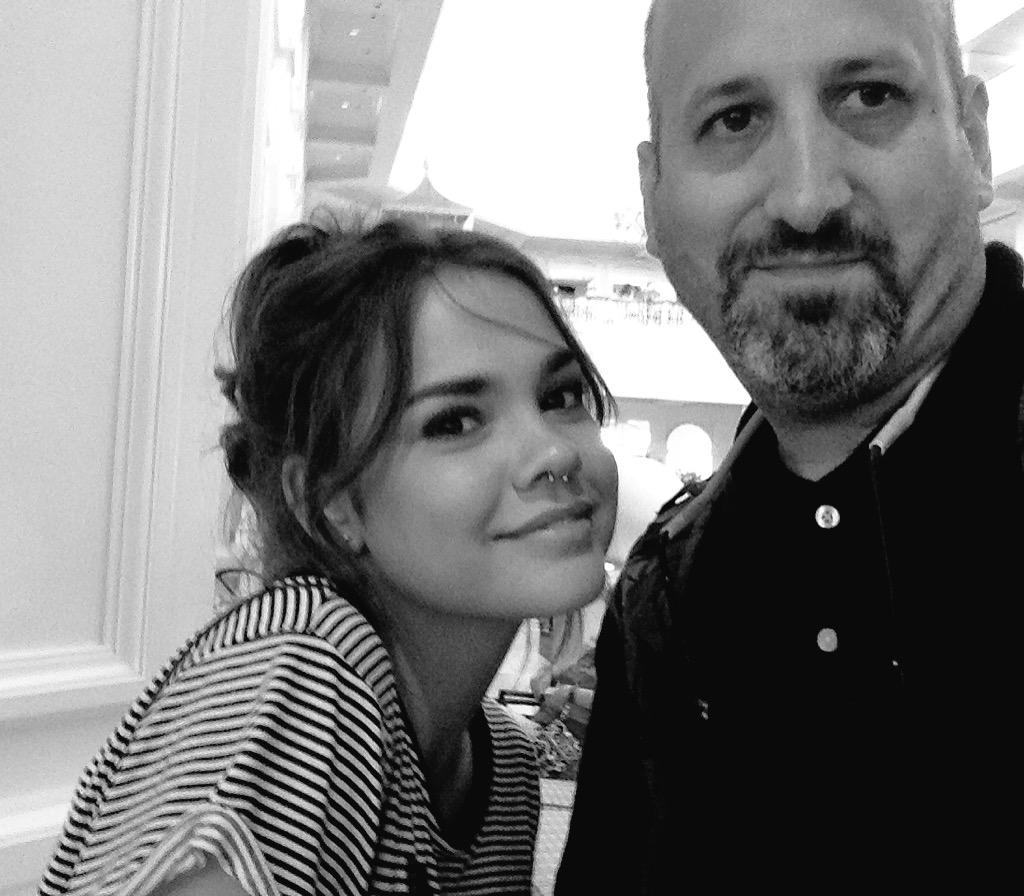 jamesazeller's tweet photo. @MaiaMitchell thanks for taking a pic. Hope you had a great trip to WDW. http://t.co/QCeRhNE5ho