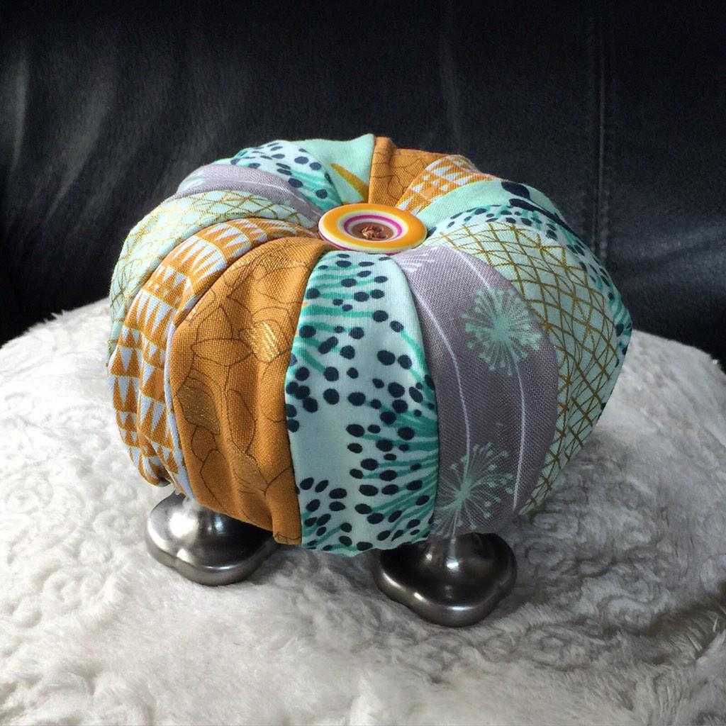animated_me's tweet photo. Just want to show off what I finished this weekend. It's the smallest ottoman ever! Okay it's a swanky pincushion 😎 http://t.co/mLOfyAv2Uw