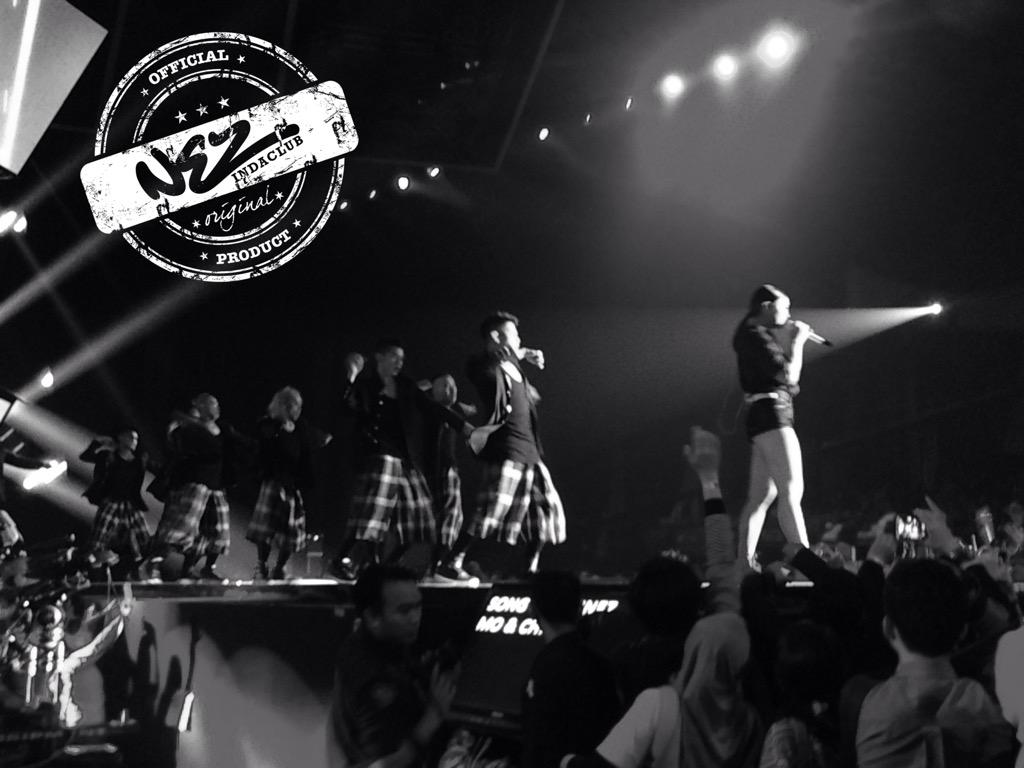 the_agnation's tweet photo. #AGNEZMO http://t.co/b0X5jXtSsA