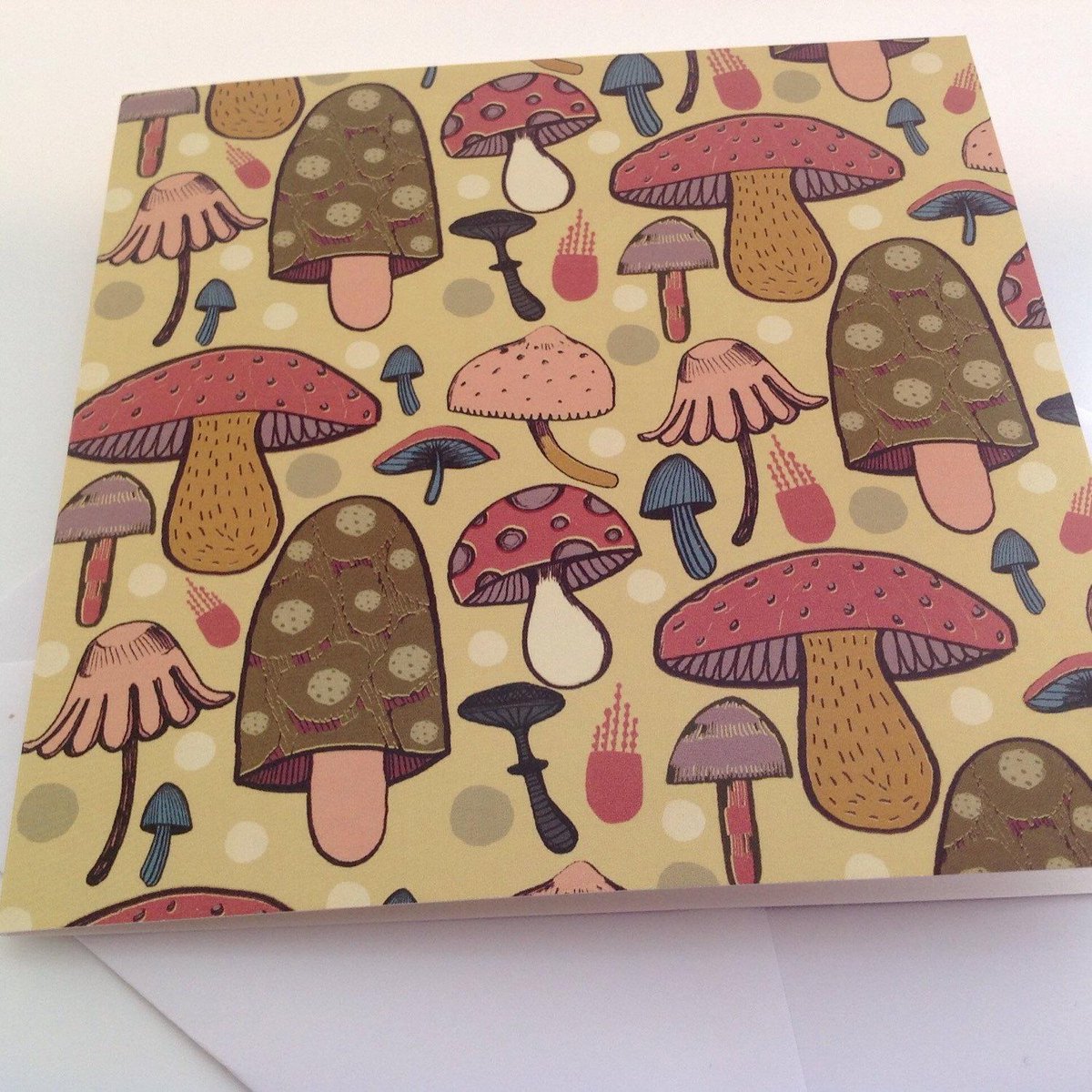 buck_lj's tweet image. Greetings card-blank card-toadstool illustration card-original illus… etsy.me/1E7FSC5 #Etsy #ToadstoolDesign