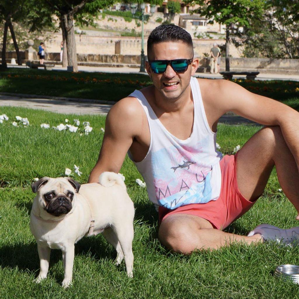 RobbieRojo's tweet photo. My babe #GoodMorning http://t.co/W7vWvhAUXn