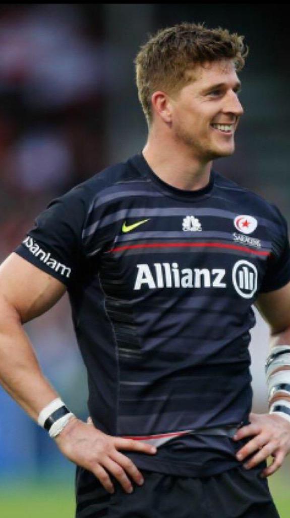 L'ailier <a href="/David_Strettle/">David Strettle</a> International Anglais à Clermont ? facebook.com/permalink.php?… <a href="/TeamYellowArmy/">Team Jaune&Bleu</a> <a href="/Cybervulcans/">Cybervulcans</a>