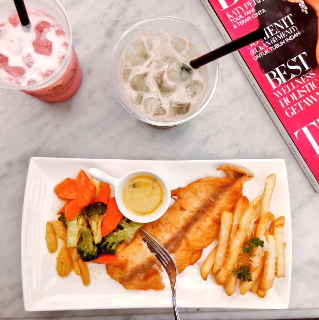 downtownjkt's tweet photo. Feeling hungry now? Come to our place and choose our selection menu. #bistro #lunch #downtownjkt #stupagroup http://t.co/jJGderNIn8
