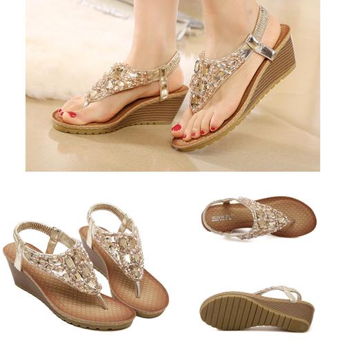 raindacoll's tweet photo. @ohcumiklan open #reseller #tas and sepatu import SMS 082118681101 BB:570DD905 http://t.co/YnXcbtW7Fm   #bandung  http://t.co/K3CMqSJpiX