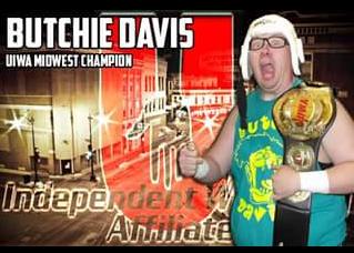 ButchieDavis's tweet photo. @ButchieDavis The current  @UIWA_Wrestling Midwest Champ won Nov 17, 2012 http://t.co/y9MftzbkPP