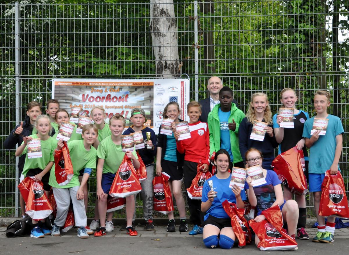 Gezellige klasse(n) activiteit! voorhoutbeweegt.wordpress.com/2015/05/25/gez…