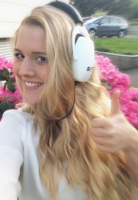 big_knob's tweet image. #ExtremeIsolation #headphones What an incredible sound-I'm overwhelmed &amp;amp; can't take them off! bit.ly/1Bl08dQ