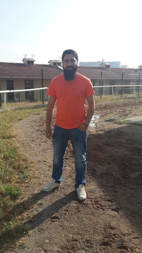 kat_semih's tweet photo. Kardeşim http://t.co/67eCyDq5ek