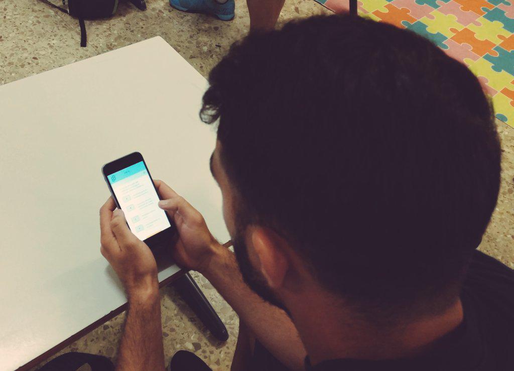 vicentgadea's tweet photo. Comenzamos la semana repasando conceptos sobre Velocidad y Flexibilidad con @Socrative en #TAFAD #LaDevesa #Carlet http://t.co/qOCCAD3vDO