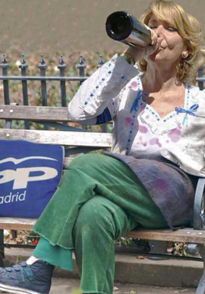 Sr_Dios's tweet photo. Espero que Carmena limpie la cuidad de vagos y maleantes que falta le hace. #Eleccion2015 http://t.co/TaGzHDFYrY