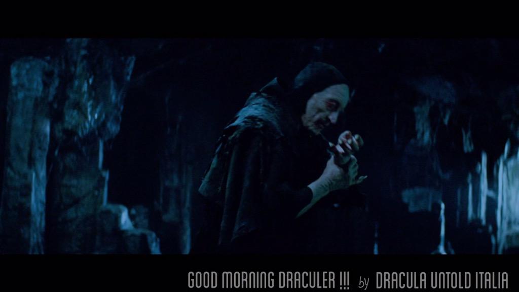 DraculaUnIT's tweet photo. Happy Monday Draculer ... with #DraculaUntold and our amazing #CharlesDance (#MasterVampire).
http://t.co/d9vlaa9Tmm http://t.co/EZehYD4qYy