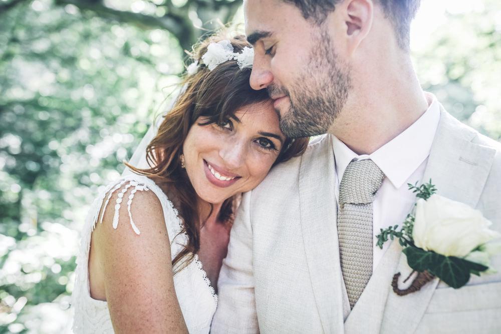 RockMyWedding's tweet image. An all white outdoor humanist ceremony &amp;amp; reception on a farm in Kent with high street fashion!
rockmywedding.co.uk/emma-ben/