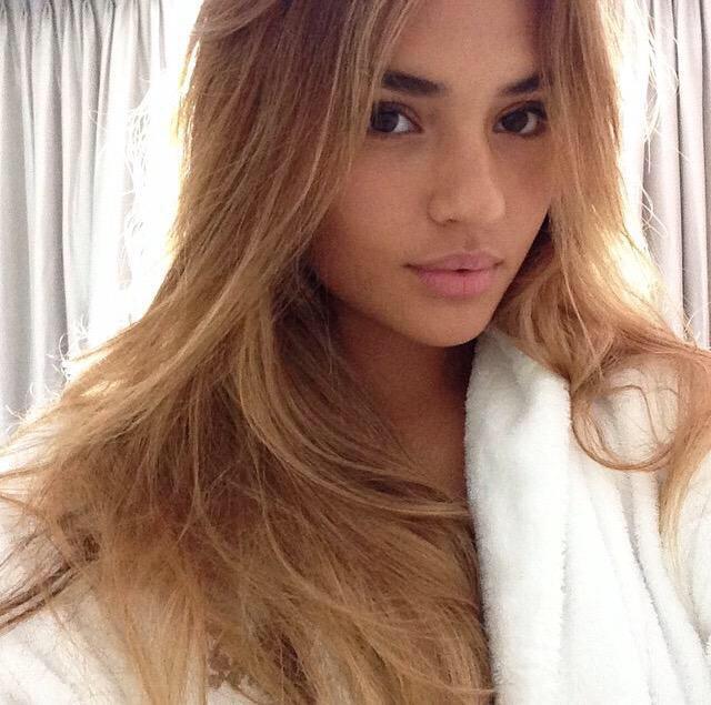 P0stBadGirls's tweet photo. Oh. http://t.co/ovK6rFS89y