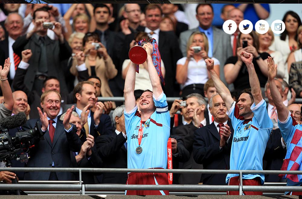 BurnleyOfficial's tweet photo. ON THIS DAY: In 2009, @WadeE11 struck the decisive blow as Burnley were promoted to the Premier League at Wembley. http://t.co/oGIk04kC1o