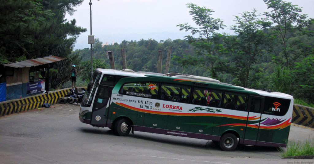 rona_sinulingga's tweet photo. Berpose dengan Gagah 😏
Lorena  P. 257 | Panorama 1 Stinjau Laut | Lintas Padang - Solok | @SukaFotoBis @B_IjoSejati http://t.co/aY5ZODM7Fo