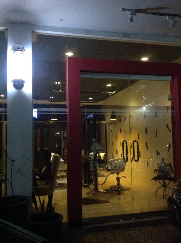 BnW BarberShop tweet media