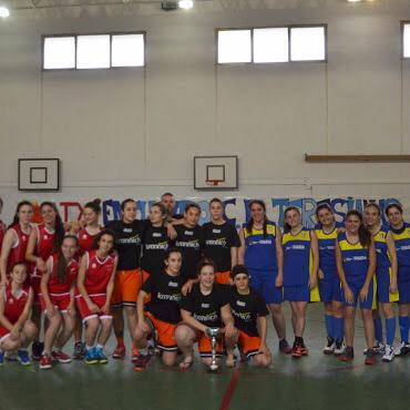 #IXEncuentroTeresianas 
CATEGORÍA JUNIOR 
 
1- <a href="/picanyabasquet/">Picanya Bàsquet</a> 
2- <a href="/BASKETERESIANAS/">C. D. TERESIANAS</a> 
3- <a href="/BasketMonteSion/">Basket Monte-Sion</a>