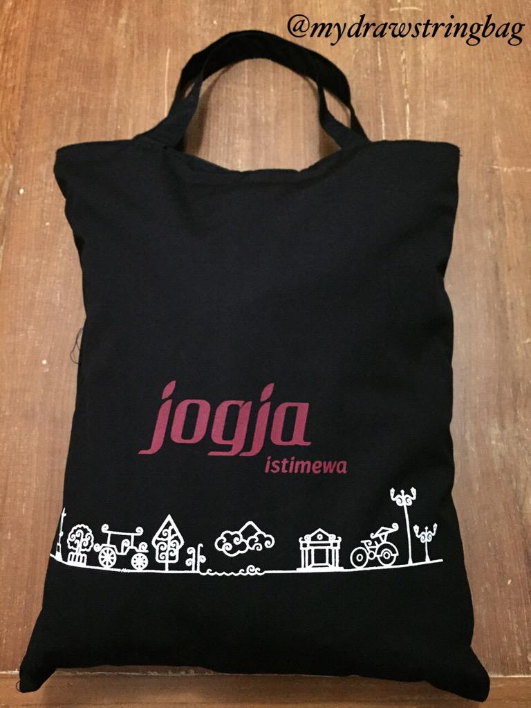 mydrawstringbag's tweet photo. Project 59 #totebag #kanvas #mydrawstringbag #jogja http://t.co/3KrgjvdjhV