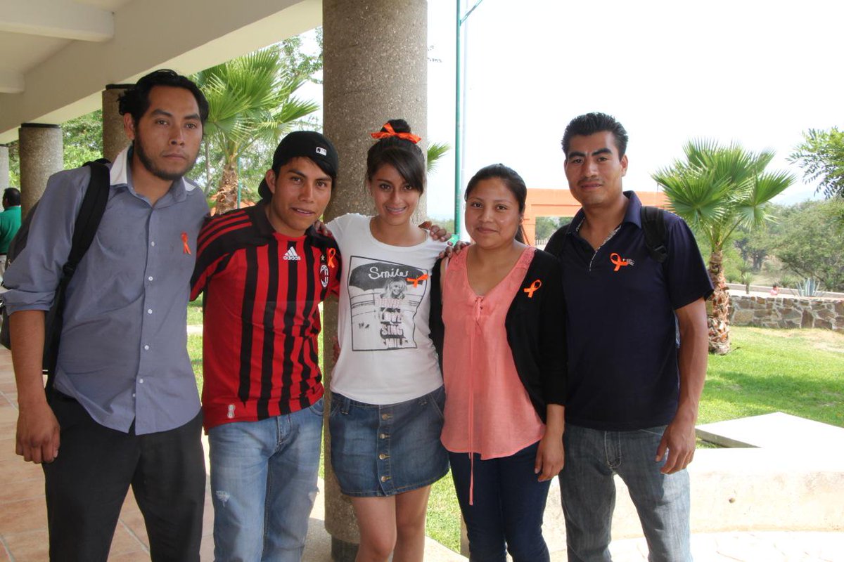 utvco's tweet photo. #DiaNaranja unidos para generar conciencia y prevernir la violencia contra las mujeres  #SoñarParaTrascender http://t.co/ApTk2zk4nk